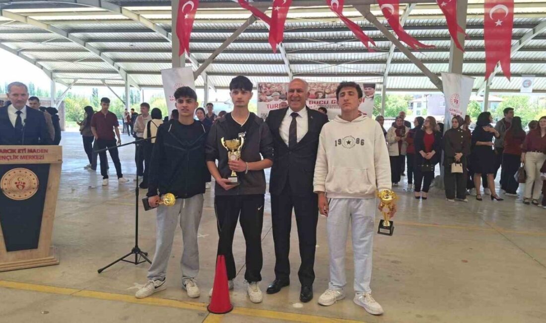 Kütahya’nın Hisarcık ilçesinde 19 Mayıs Atatürk’ü Anma, Gençlik ve Spor