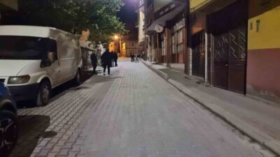 Kütahya’nın Domaniç ilçesine bağlı Çukurca bölgesinde gece saatlerinde 2.7 ve