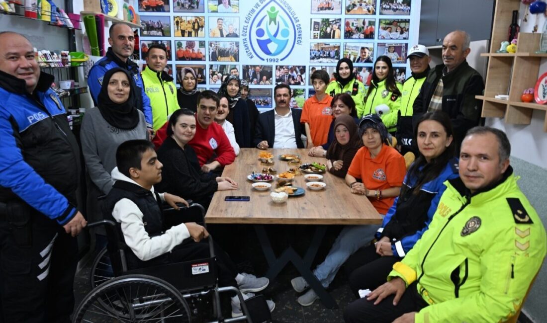 Kütahya İl Emniyet Müdürü Osman Elbir ile Polis Eşleri Derneği
