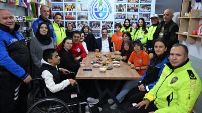 Kütahya İl Emniyet Müdürü Osman Elbir ile Polis Eşleri Derneği