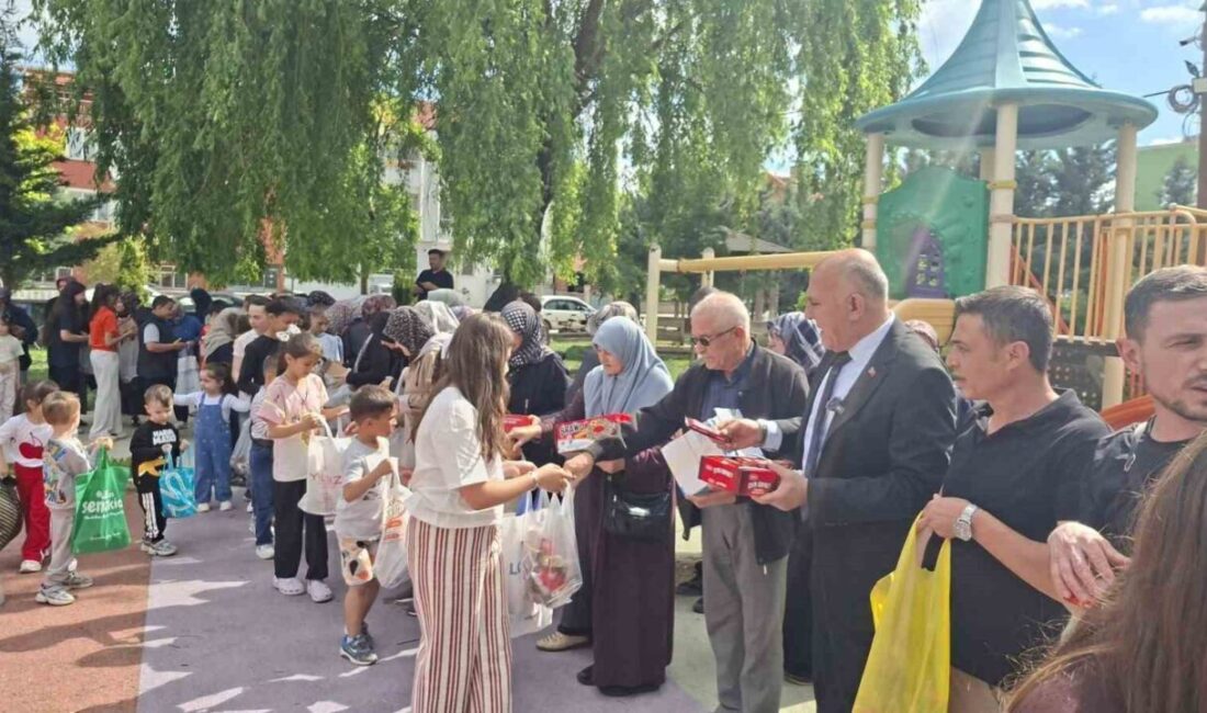 Kütahya’nın Hisarcık ilçesinde çocuklar, Ramazan ve Kurban Bayramı arifelerinde sürdürülen