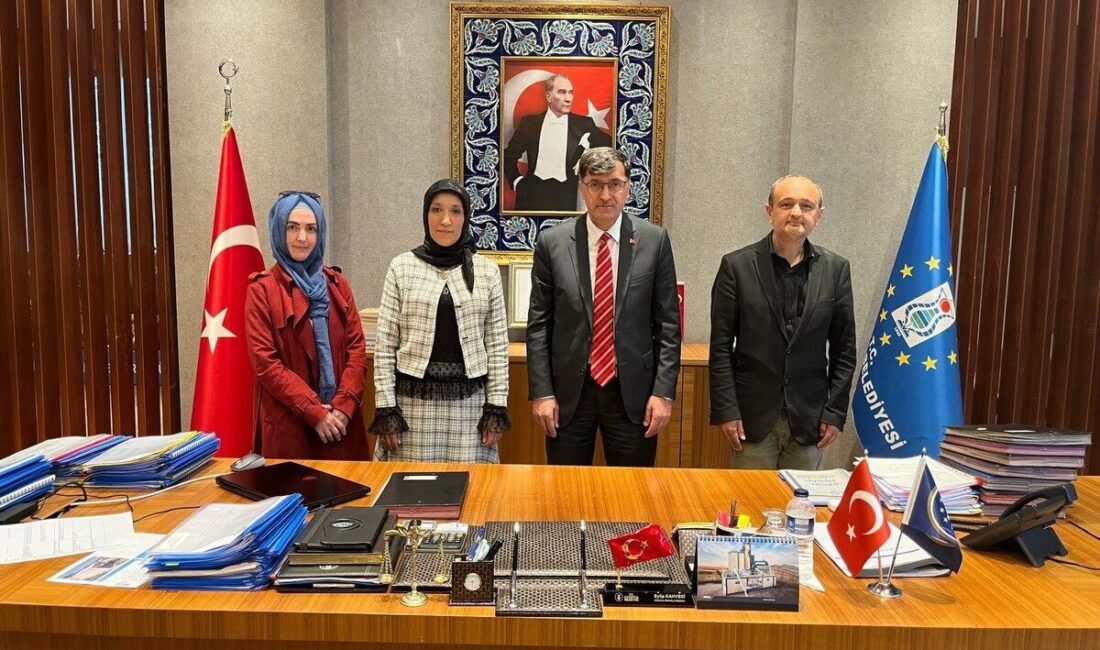 Kütahya Belediyesi ile Biyonik Kulaklı İşitme Engelliler Derneği arasında, afet