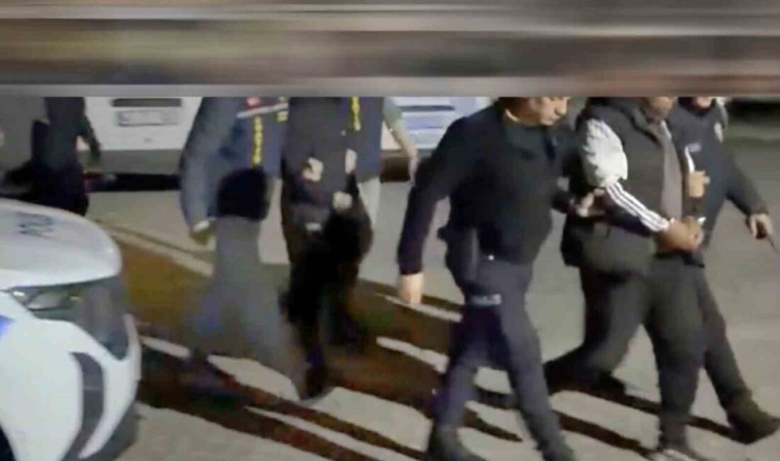 Kütahya İl Emniyet Müdürlüğü ekiplerince gerçekleştirilen çalışmalar kapsamında, haklarında çeşitli