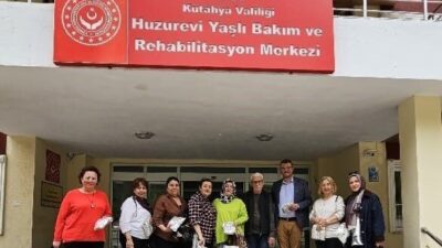 Kütahyalı kadınlar örnek bir dayanışmaya imza atarak huzurevinde kalan yaşlılara