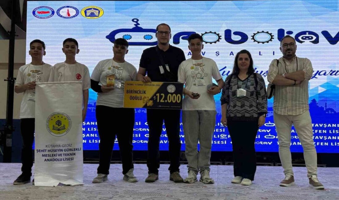 Kütahya’nın Tavşanlı ilçesinde düzenlenen ROBOTAV 2026 Ulusal Robot Yarışması’na Gediz