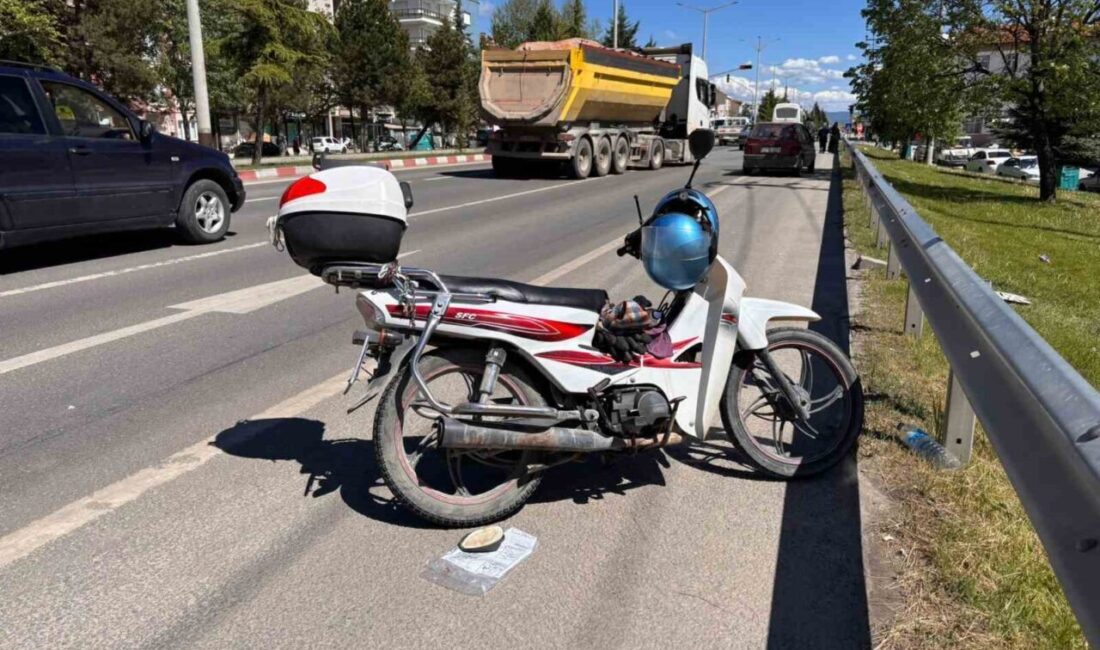 Kütahya’nın Tavşanlı ilçesinde otomobilin motosiklete çarpması sonucu meydana gelen trafik