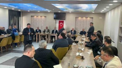 Kütahya’nın Tavşanlı ilçesinde, eğitim yöneticileri ve iş dünyası temsilcilerinin katılımıyla