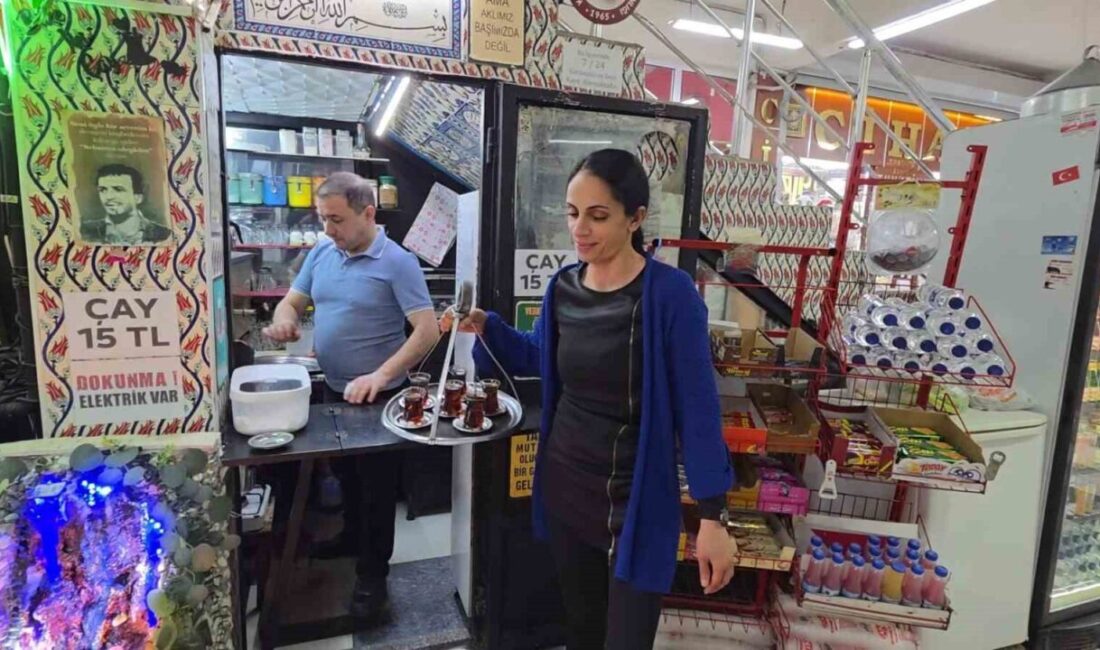 Kütahya’da küçük bir çay ocağı işletmecisi, yıllara dayanan emeği ve