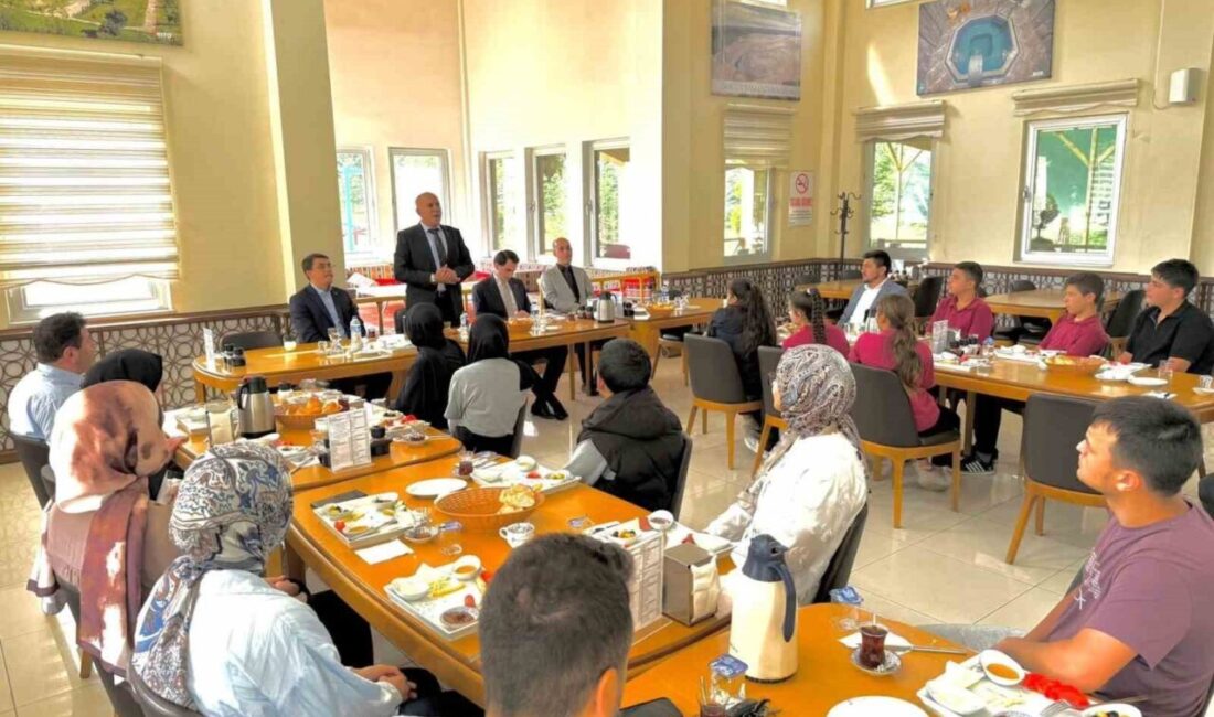 Kütahya’nın Hisarcık ilçesinde, hafta sonu gerçekleştirilecek Yükseköğretim Kurumları Sınavı (YKS)