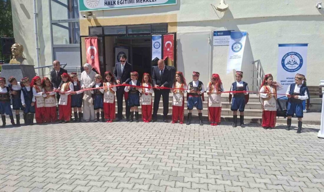 Kütahya’nın Hisarcık ilçesinde Hayat Boyu Öğrenme Haftası etkinlikleri kapsamında Şehit