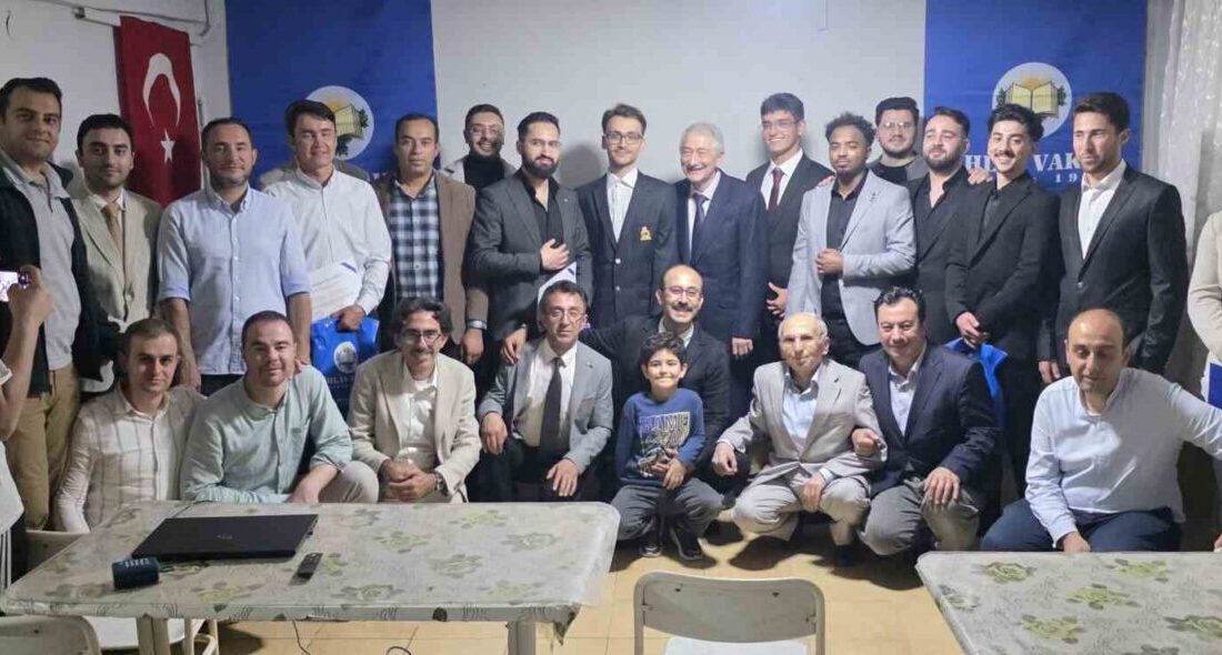 Kütahya’da faaliyetlerini sürdüren İhlas Vakfı Kütahya Huzur Erkek Öğrenci Yurdu’nda,
