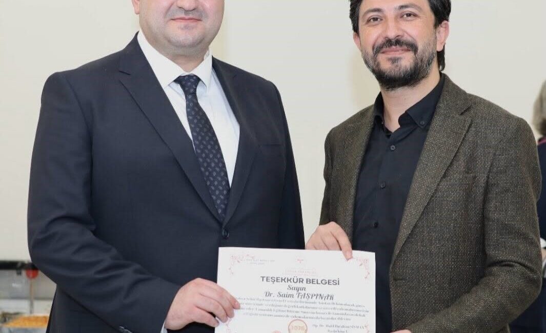 Kütahya Şehir Hastanesi Genel Cerrahi Bölümü’nde asistan hekim olarak görev