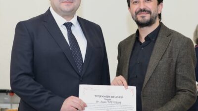 Kütahya Şehir Hastanesi Genel Cerrahi Bölümü’nde asistan hekim olarak görev