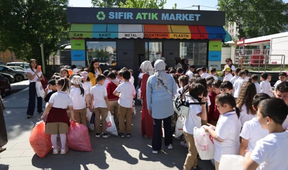 Kütahya Belediyesi tarafından Çevre Haftası kapsamında düzenlenen “Doğa ve Çevre