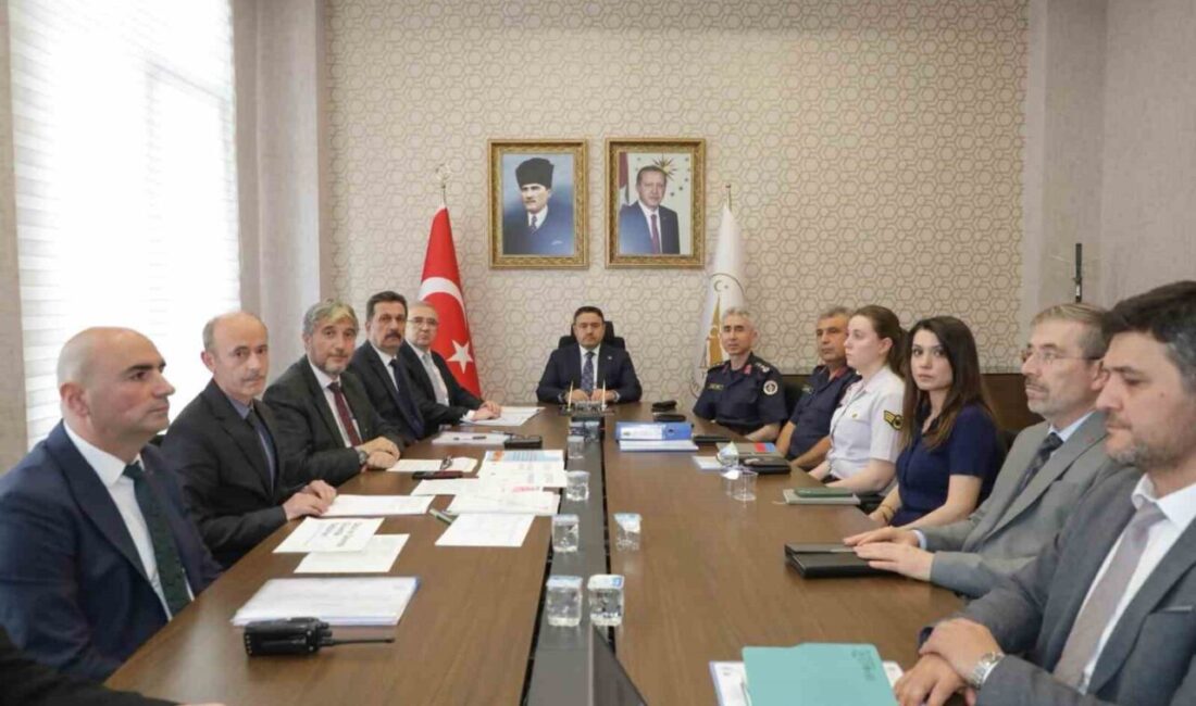 Kütahya Valisi Musa Işın başkanlığında, çocukların eğitim süreçlerinin güvenliğine yönelik